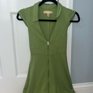 Zip Up v neck short sleeve dress